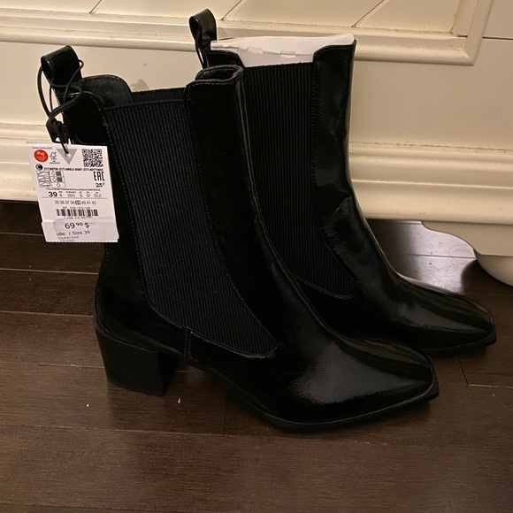 Zara Boots - Picture 1 of 4